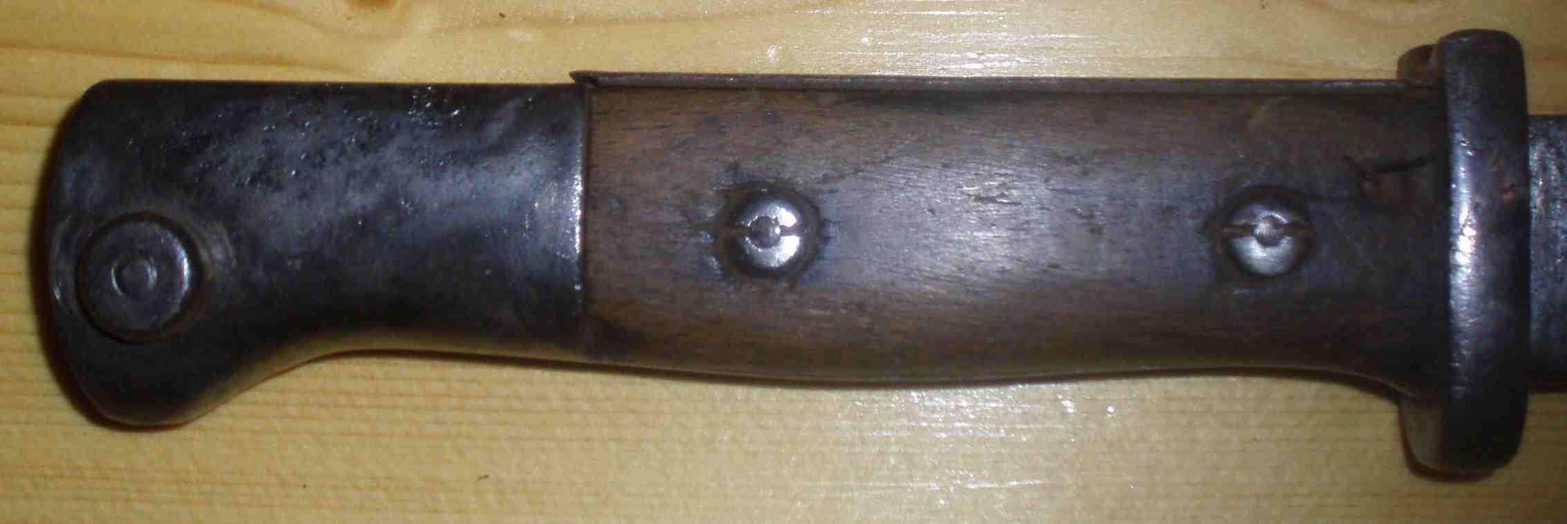 Mle 1884/98 2me type, version dents de scie meules